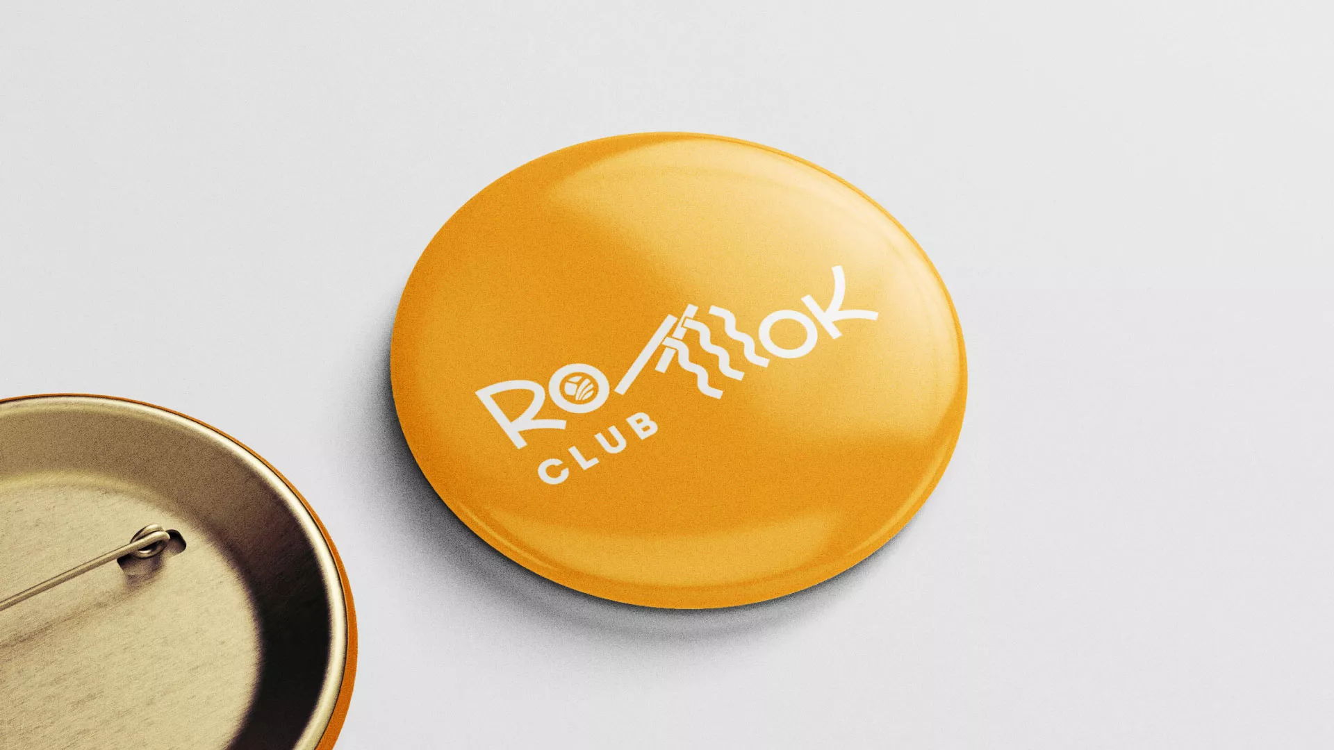 Создание логотипа суши-бара «Roll Wok Club» в Рошале